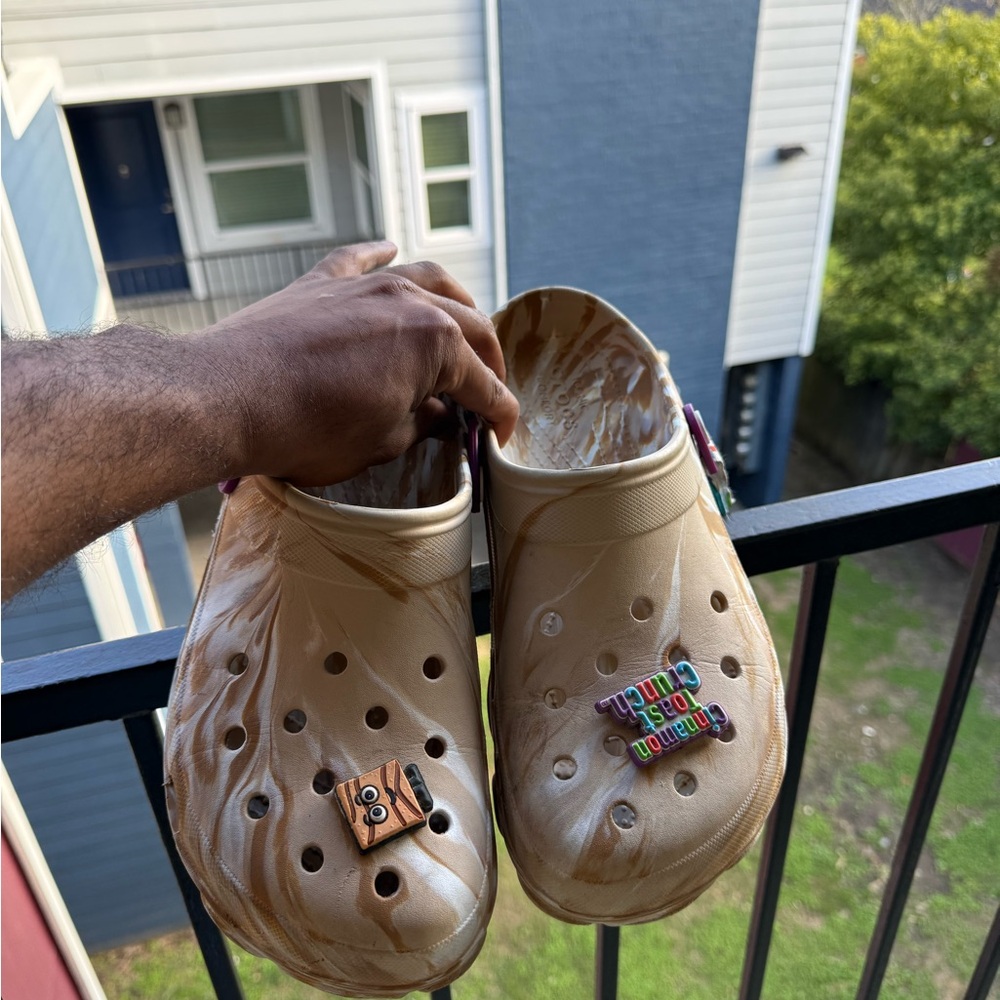 Crocs X Cinnamon Toast Crunch Clogs Sandals M Size 10 / W Size 12 READ - Picture 2 of 6